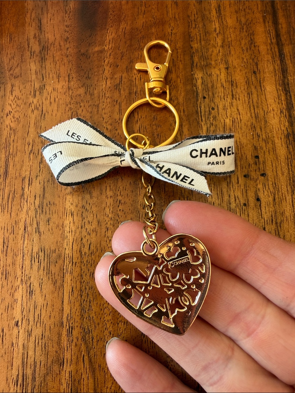 Chanel Gold-Tone Heart Keyring with Pink Enamel Accents - Picture 4 of 4